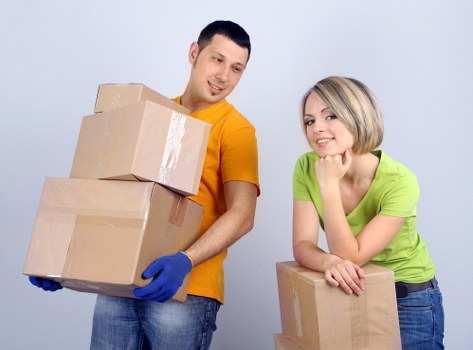 Edgware residential move with furniture being loaded quickly