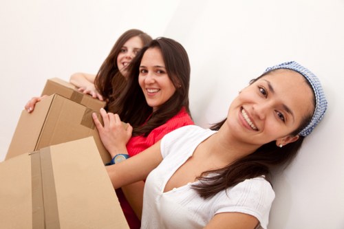 Residential moving service for flats and houses in Edgware