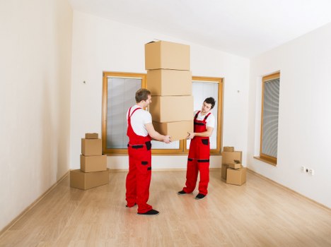 Choosing the right moving vehicle in Edgware